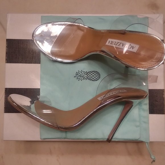 Aquazzura So Nude 105mm Metallic Plexi See-Through Sandals. Size 39. New.